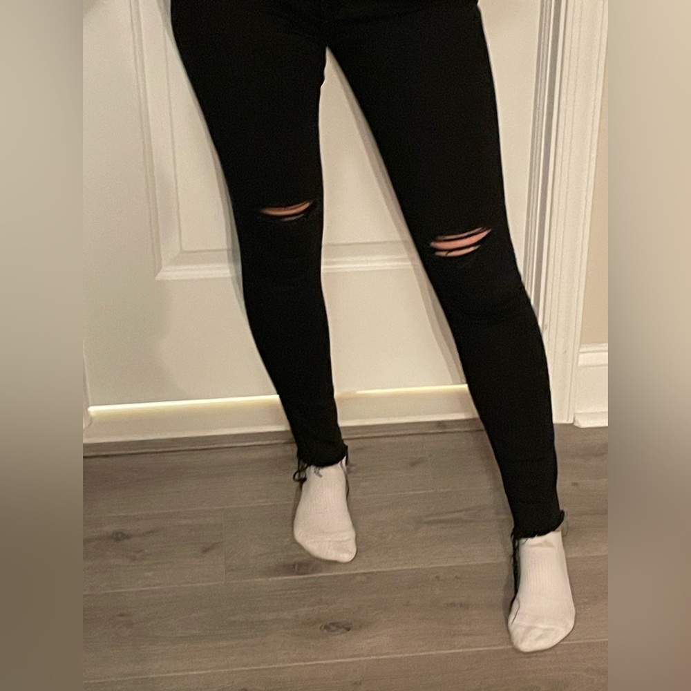 “Just Black” skinny Jean